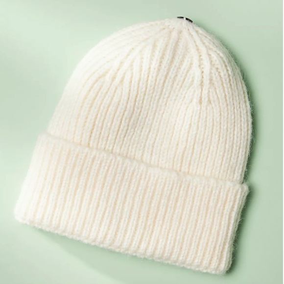 SOLD NWT Anthropologie Winter Hat Base INCLUDES 2 Interchangeable Poms - Picture 3 of 10